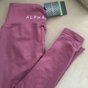 NWT Alphalete Rival Leggings Mauve Medium